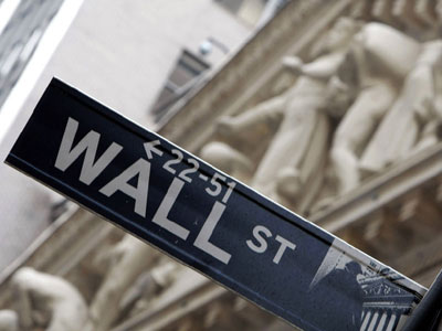 Πτώση στη Wall Street λόγω Ελλάδας